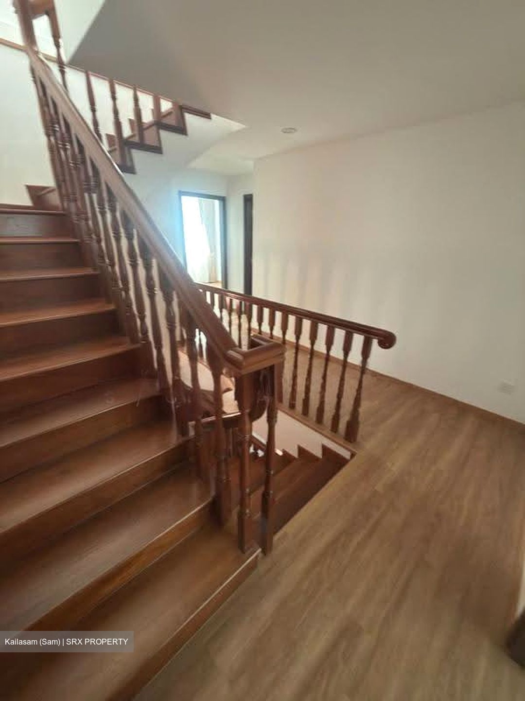 Fernhill Road (D10), Terrace #611084071